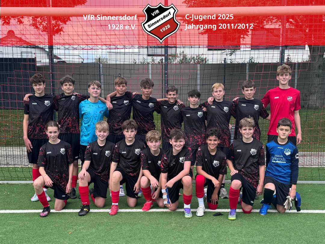 Mannschaftsfoto der U15 Junioren des VfR Sinnersdorf der Saison 2025/26